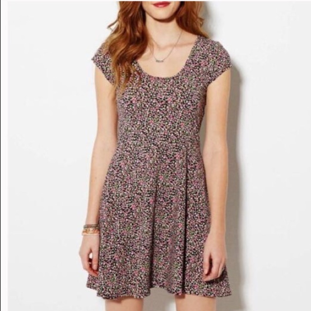 American Eagle floral minidress